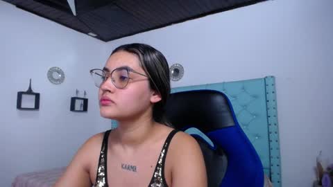 Snapshot of sofiaasexy19 chatting on 11, 4, 2026 Sofia online show from 11, 4, 2026