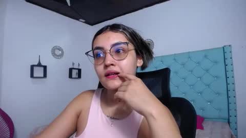 Snapshot of sofiaasexy19 chatting on 23, 4, 2026 Sofia online show from 23, 4, 2026