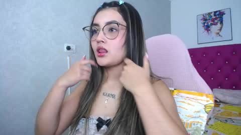 Snapshot of sofiaasexy19 chatting on 2, 6, 2026 Sofia online show from 2, 6, 2026