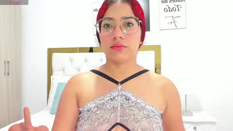 Snapshot of sofiabosch chatting on 5, 12, 2024 Sara online show from 5, 12, 2024