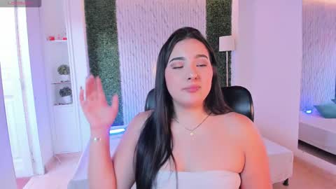 Sofia caramel online show from 3, 12, 2025