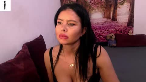 Snapshot of sofialiub chatting on 10, 12, 2024 sofialiub online show from 10, 12, 2024