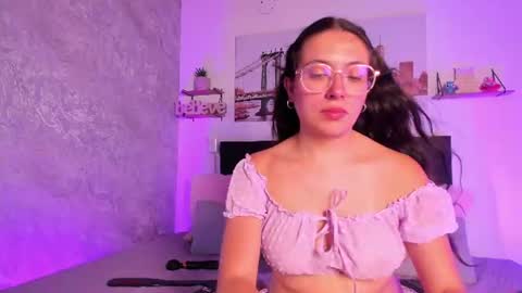 sofialujan_ online show from 8, 7, 2026