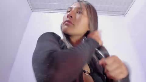 sofii milk online show from 11, 2, 2025