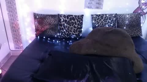 Snapshot of sofianix chatting on 16, 2, 2025 SOFIA NIX online show from 16, 2, 2025