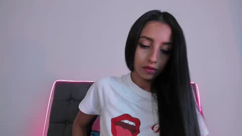 Snapshot of sofiaquiin15 chatting on 2, 3, 2025 Sofia online show from 2, 3, 2025