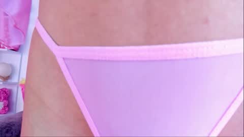 Snapshot of sofiaquiin15 chatting on 24, 10, 2025 Sofia online show from 24, 10, 2025