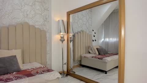 Sofia  online show from 6, 2, 2025