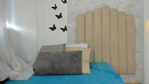 Sofia  online show from 20, 2, 2025