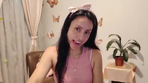 Snapshot of sofibelladelavega chatting on 11, 10, 2025 Sofi Bella online show from 11, 10, 2025