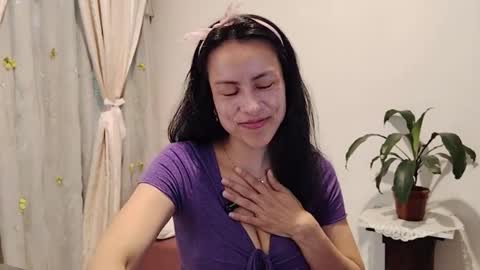 Sofi Bella online show from 8, 2, 2026