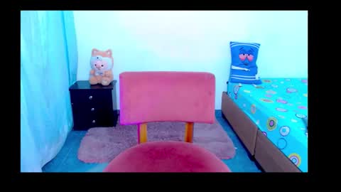 Snapshot of sofie888 chatting on 22, 11, 2025 Just Sofi online show from 22, 11, 2025