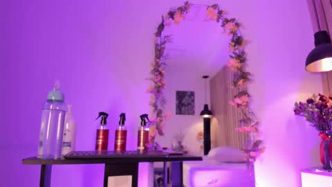 Sofie online show from 22, 9, 2025