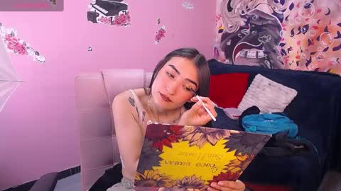 sofii_cute01 online show from 7, 2, 2025