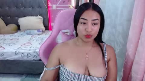 Snapshot of sofiiadreams chatting on 28, 1, 2025 sofia Dreams online show from 28, 1, 2025