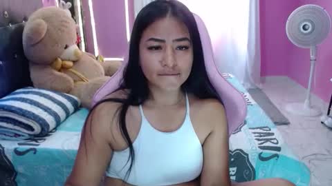 Snapshot of sofiiadreams chatting on 19, 12, 2025 sofia Dreams online show from 19, 12, 2025