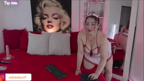 Sofiibell online show from 11, 10, 2025