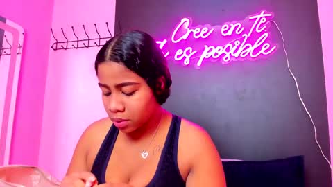 Snapshot of sofiifox chatting on 5, 3, 2025 sofiifox online show from 5, 3, 2025