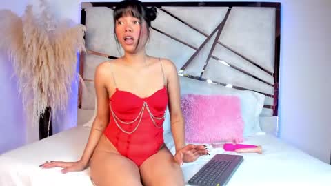 Snapshot of sofijohnsonx chatting on 7, 1, 2025 sofijohnsonx online show from 7, 1, 2025