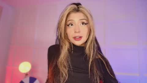 Snapshot of sofly_s chatting on 6, 7, 2026 Sofi online show from 6, 7, 2026