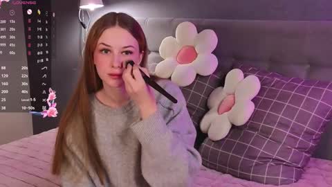 Snapshot of soft_babe chatting on 13, 10, 2025 Milisa online show from 13, 10, 2025