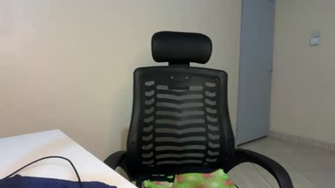 soft_nicole online show from 30, 6, 2026