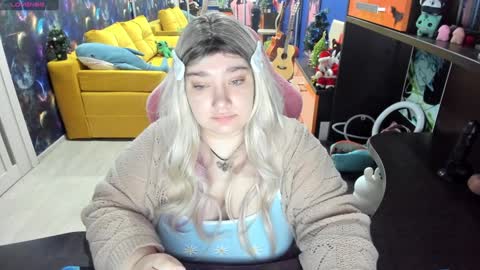 Snapshot of softie_sofy chatting on 22, 12, 2024 Sofie online show from 22, 12, 2024