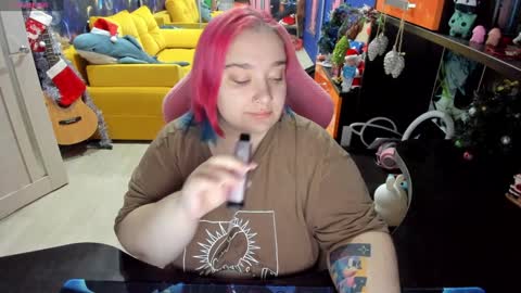 Snapshot of softie_sofy chatting on 30, 12, 2024 Sofie online show from 30, 12, 2024