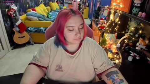 Snapshot of softie_sofy chatting on 2, 1, 2025 Sofie online show from 2, 1, 2025
