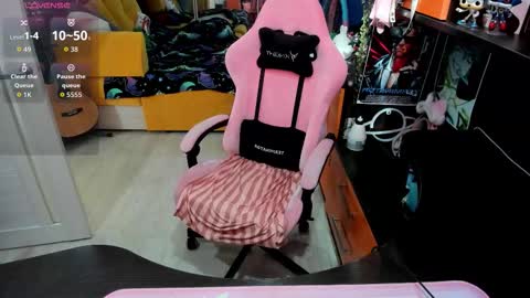 Snapshot of softie_sofy chatting on 16, 9, 2025 Sofie online show from 16, 9, 2025