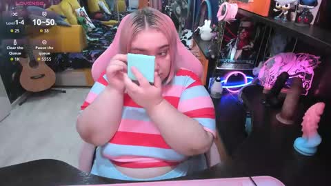 Snapshot of softie_sofy chatting on 26, 9, 2025 Sofie online show from 26, 9, 2025