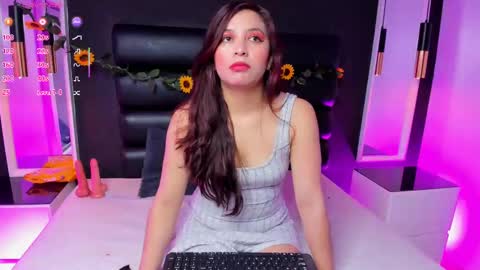 Snapshot of softienymph chatting on 9, 9, 2025 softienymph online show from 9, 9, 2025