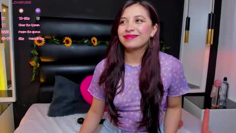 Snapshot of softienymph chatting on 6, 10, 2025 softienymph online show from 6, 10, 2025