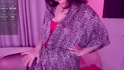 Snapshot of softt_kitty chatting on 21, 2, 2025 Emily online show from 21, 2, 2025