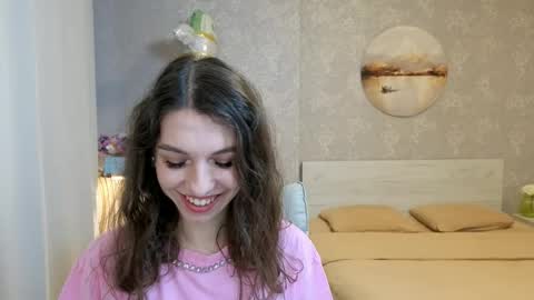 Snapshot of softwine chatting on 18, 4, 2026 Kelly online show from 18, 4, 2026