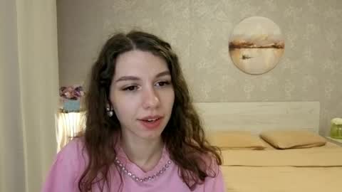 Snapshot of softwine chatting on 18, 4, 2026 Kelly online show from 18, 4, 2026