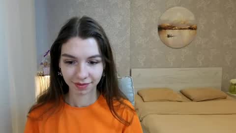 Snapshot of softwine chatting on 4, 5, 2026 Kelly online show from 4, 5, 2026