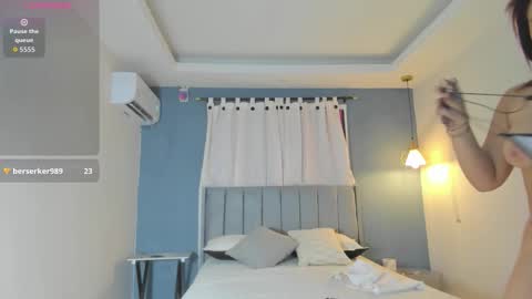 Laura online show from 5, 2, 2026