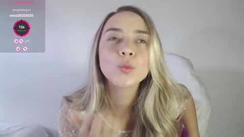 Snapshot of sol_rous chatting on 3, 6, 2026 online show from 3, 6, 2026
