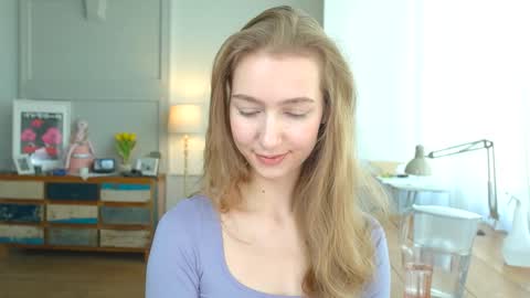 Snapshot of solar_bella chatting on 30, 1, 2025 Bella online show from 30, 1, 2025