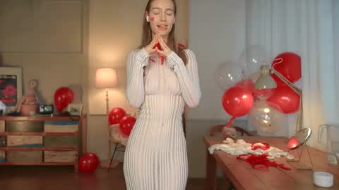 Snapshot of solar_bella chatting on 14, 2, 2025 Bella online show from 14, 2, 2025