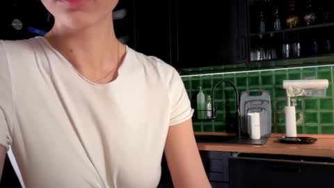 Bella online show from 16, 1, 2026