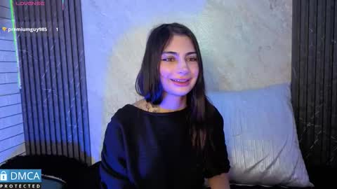 Snapshot of solbeaumont chatting on 15, 10, 2025 Sol online show from 15, 10, 2025