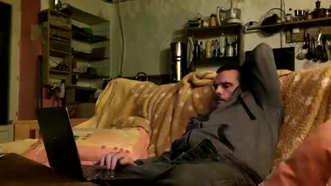 Snapshot of soldierboyparis chatting on 29, 1, 2025 Alex Dixon online show from 29, 1, 2025