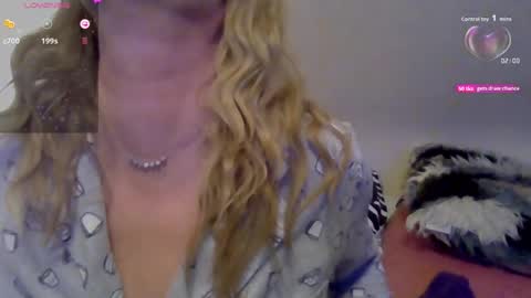 solesticia online show from 30, 10, 2025