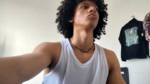 Hi Im Weller Check my Bio  online show from 1, 3, 2026