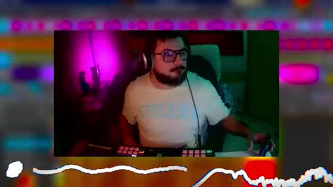 Snapshot of somebodyneutral chatting on 3, 2, 2026 orel online show from 3, 2, 2026