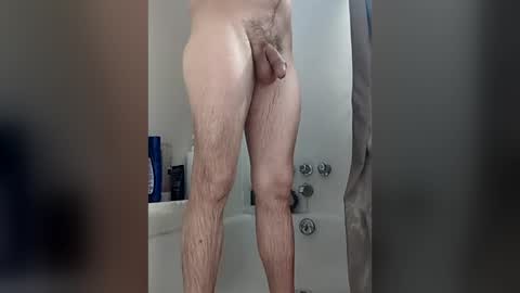 Snapshot of someguy010101 chatting on 30, 6, 2026 someguy010101 online show from 30, 6, 2026