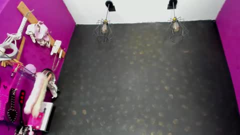 Snapshot of sommer_alexa chatting on 6, 10, 2025 Alexa online show from 6, 10, 2025