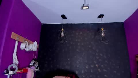 Snapshot of sommer_alexa chatting on 5, 11, 2025 Alexa online show from 5, 11, 2025